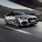 Audi RS6 Avant auf der Strasse