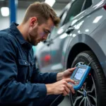 Autoelektriker in Rodenkirchen führt Fahrzeugdiagnose durch