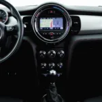 Bedienung des Mini Cooper Navigationssystems