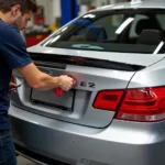 BMW Heckspoiler E92 Montage