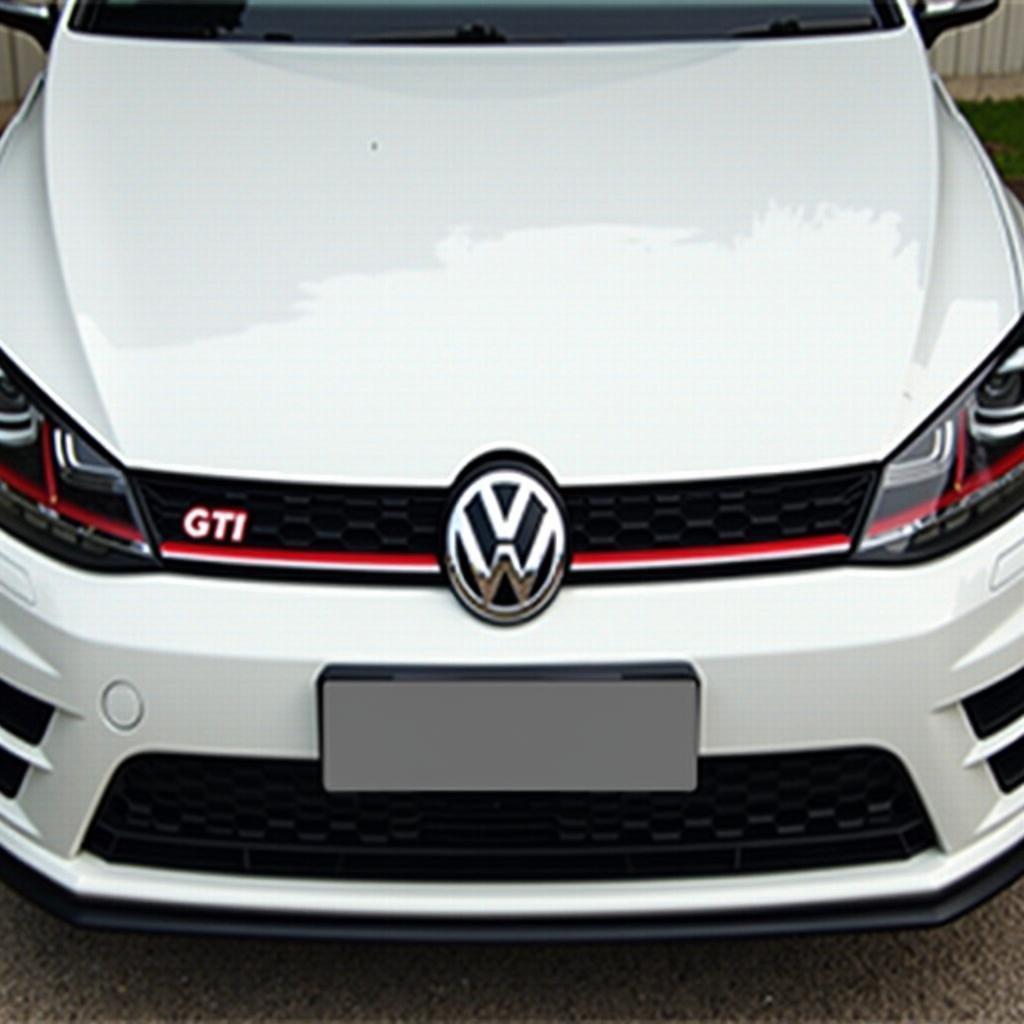 Golf 7 GTI mit schwarzem Emblem - Frontansicht