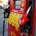 Shell Optimax Zapfsäule an Tankstelle