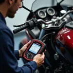 Spängler Motorrad Diagnosetools: Ein Motorrad wird mit einem Diagnosegerät überprüft.